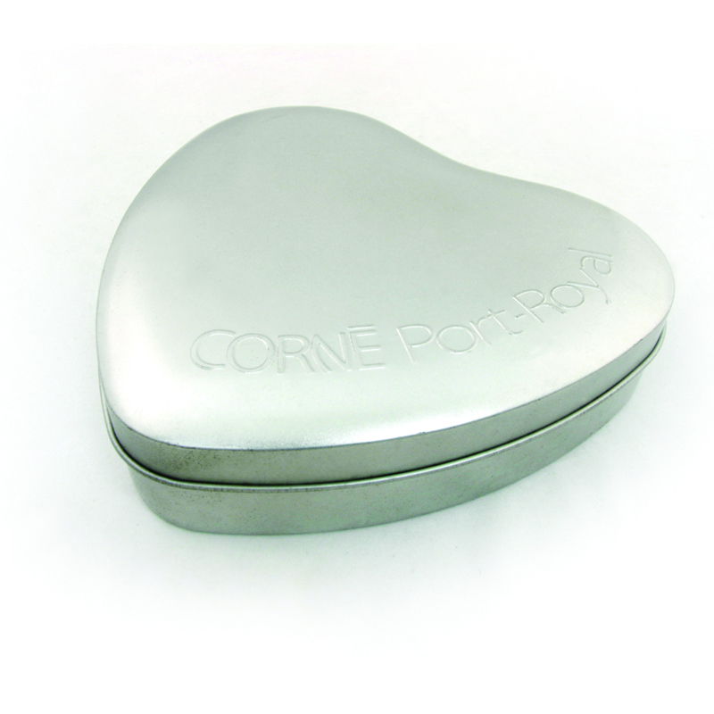 Sandblast heart tin boxes